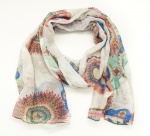 437 5 Šál- bílá(sv.hnědý puntík)