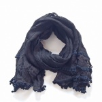 93.-8 Šátek- černý