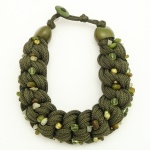 nah 692 Náhrdelník- lahvově zelená