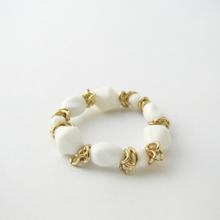 nar 321 Náramek- bílá