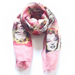 258 2 Šátek- růžový