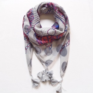 270 2 Šátek- šedý