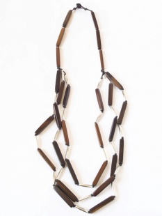 nah 235 Náhrdelník-hnědá