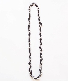 nah 171 Náhrdelník-černá