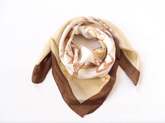 279 2f Šátek- hnědá