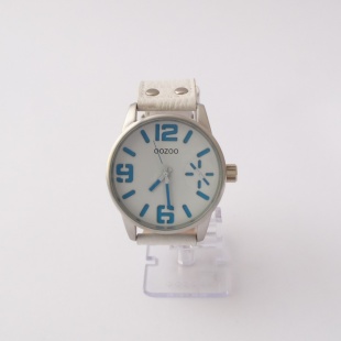 h C4013 Hodinky- bílá