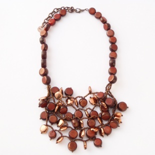 nah 267 Náhrdelník- hnědá