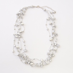 nah 910 Náhrdelník- stříbrná